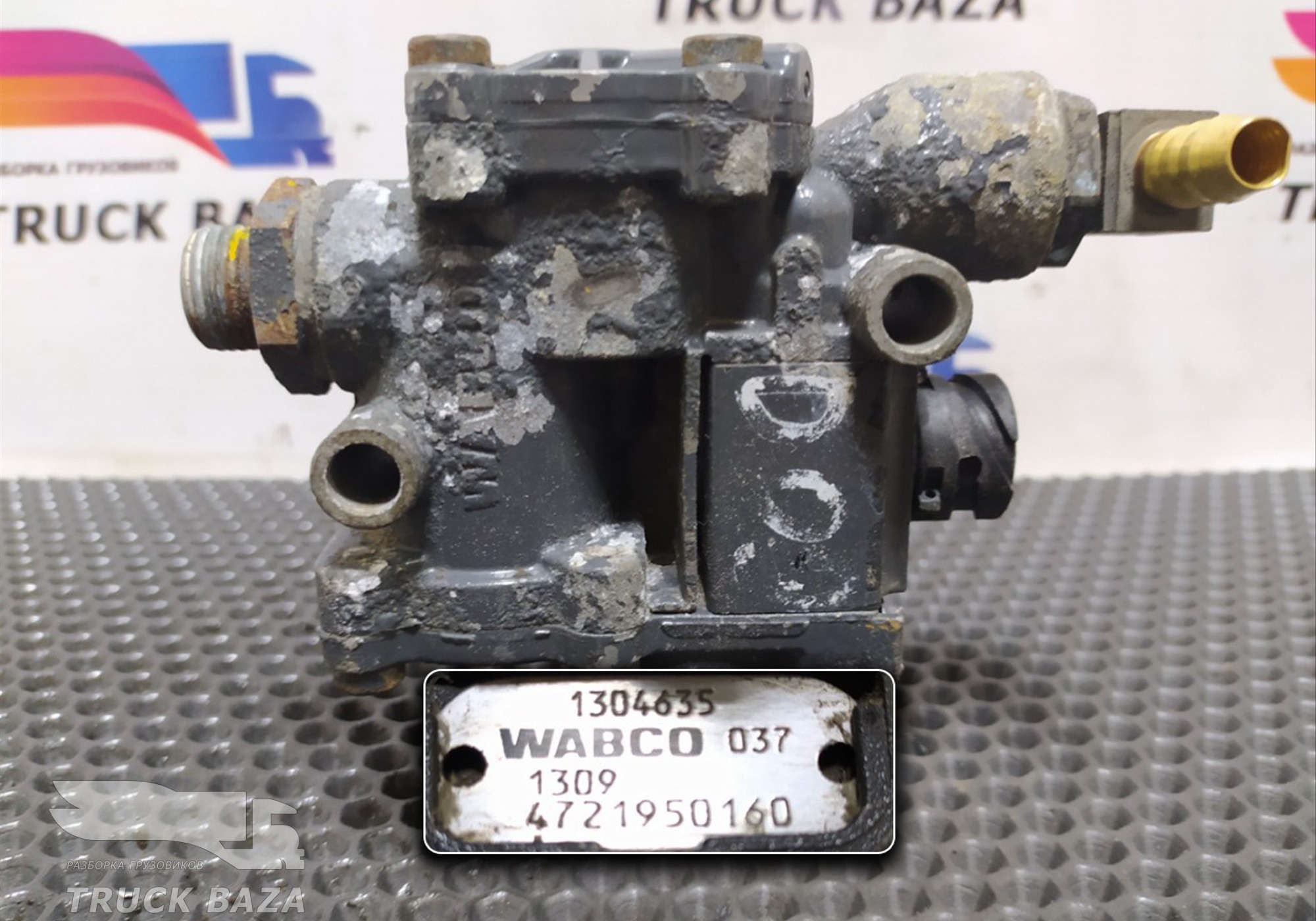 1304635 Кран ABS для Man F2000