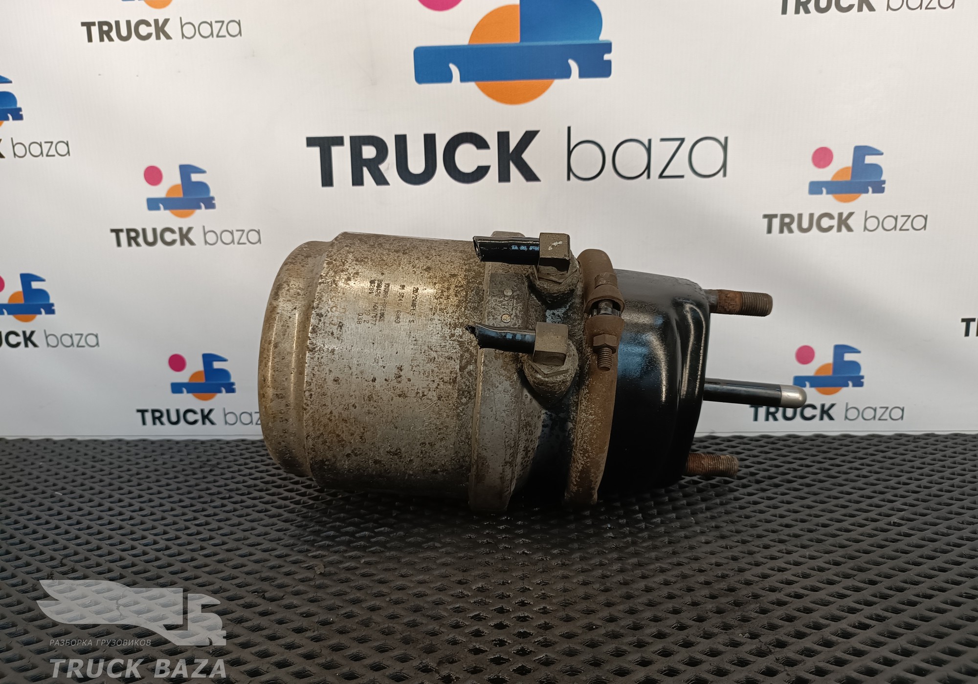 81504116015 Энергоаккумулятор тормозной задний левый для Mercedes-Benz Axor II (с 2004 по 2010)