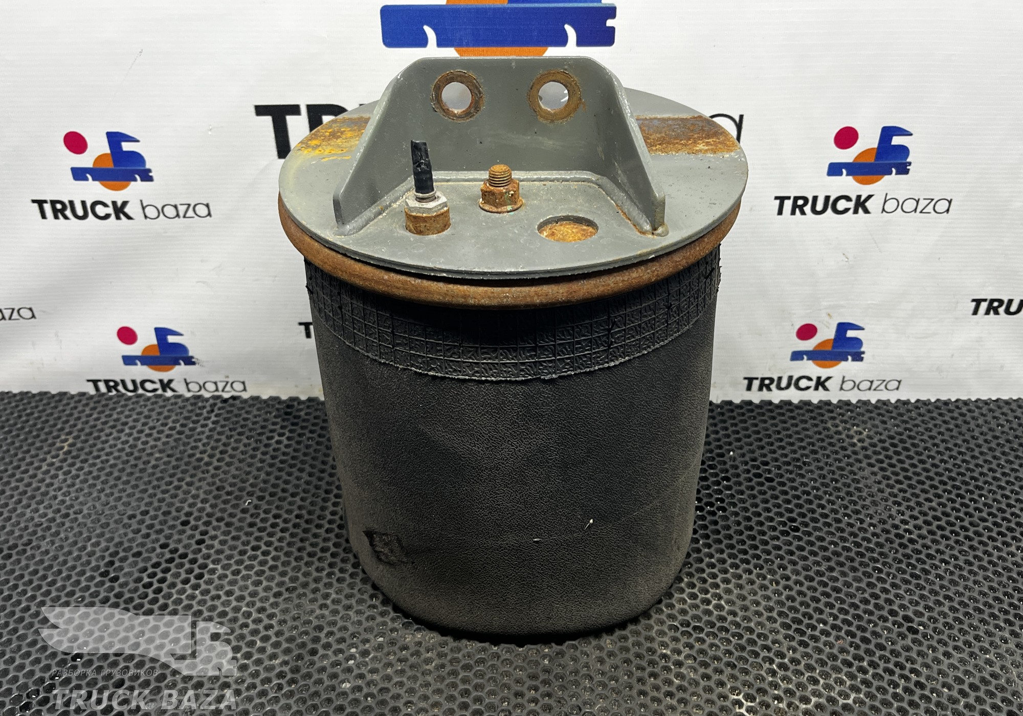 WG9925528010 Подушка пневмоподвески задняя для Sinotruk Sitrak C7H