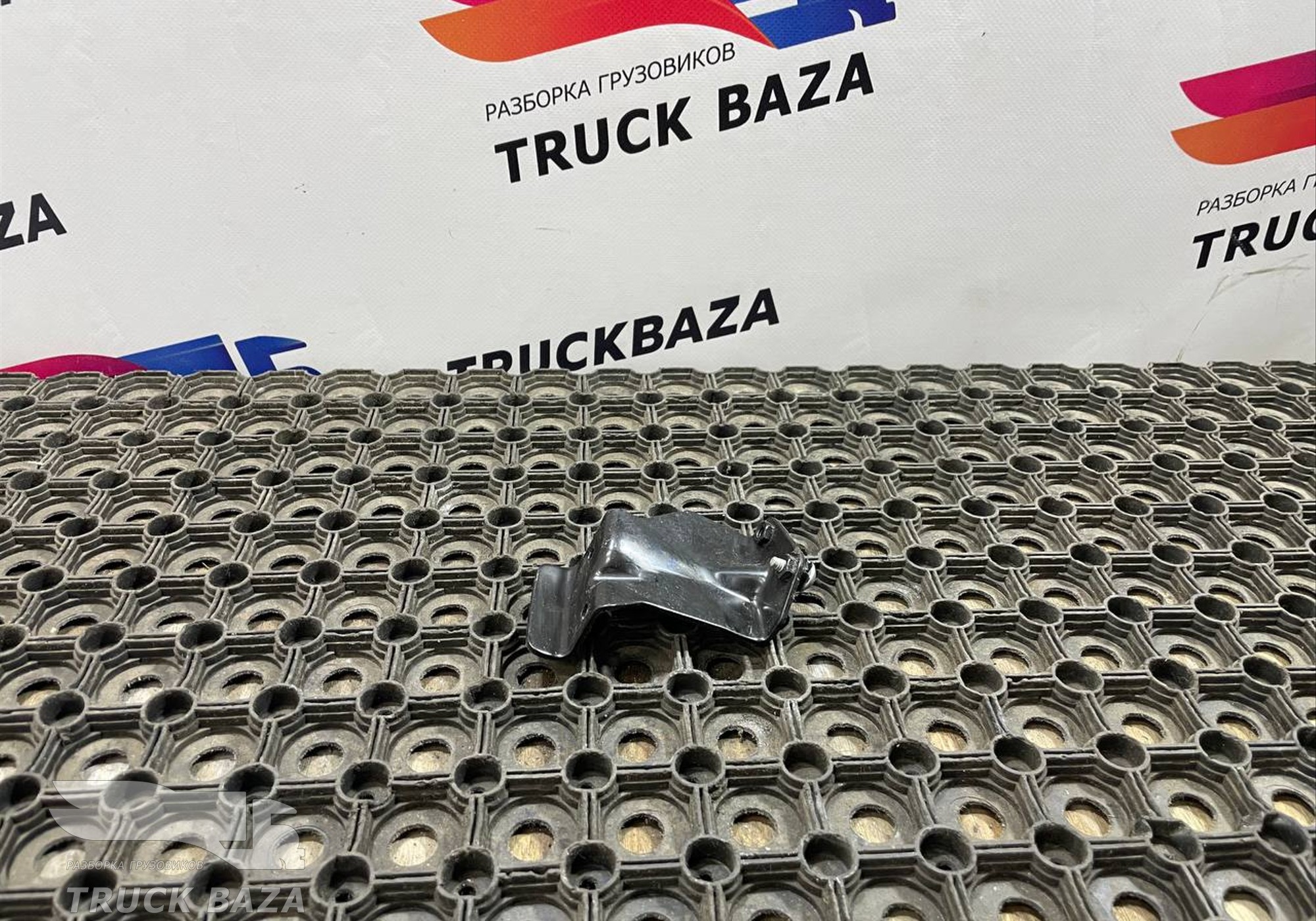 A9606802314 Кронштейн торпедо для Mercedes-Benz Actros New Actros MP4 (с 2011)