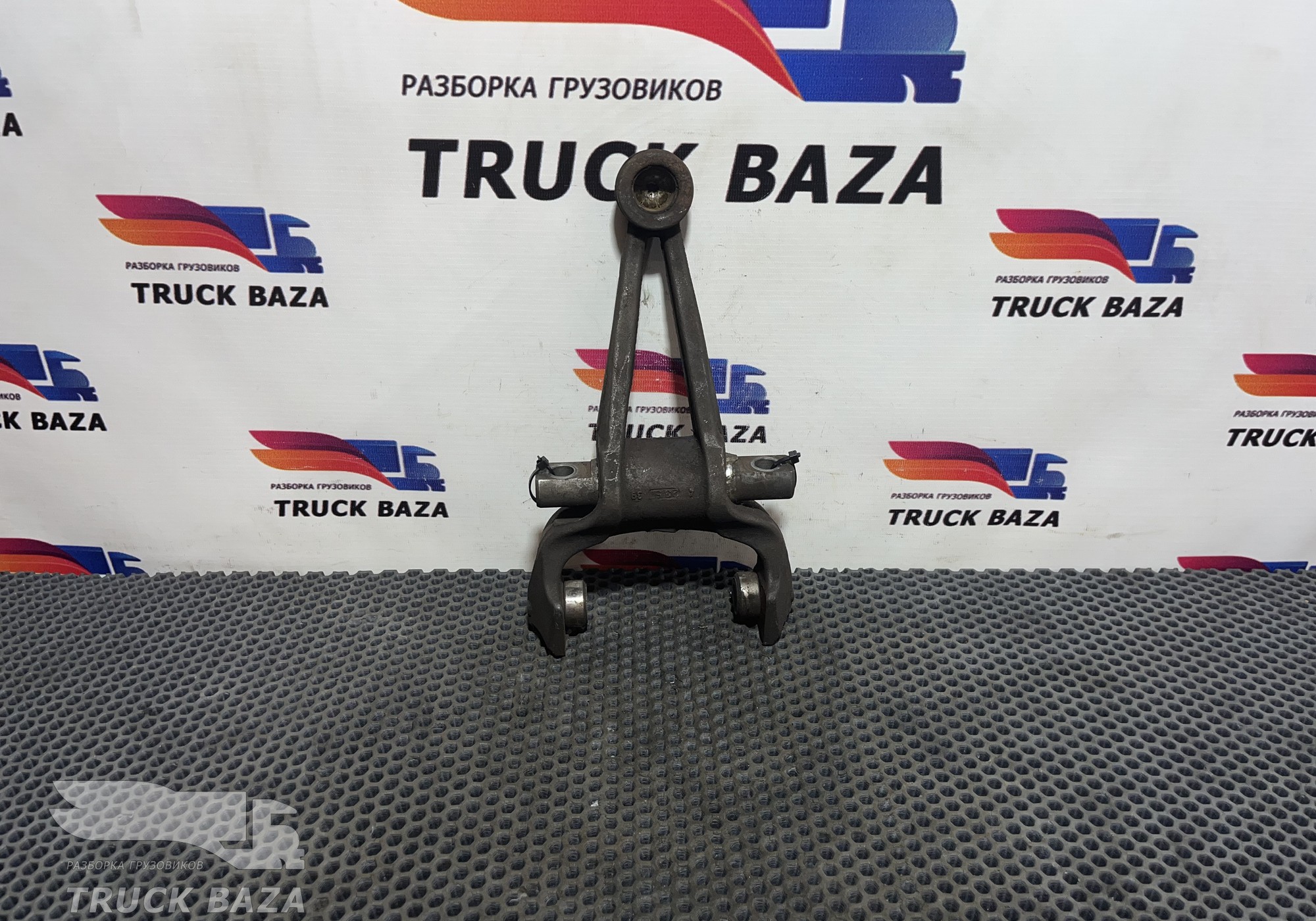 1328368047 Вилка сцепления для Man TGM I (с 2005 по 2008)