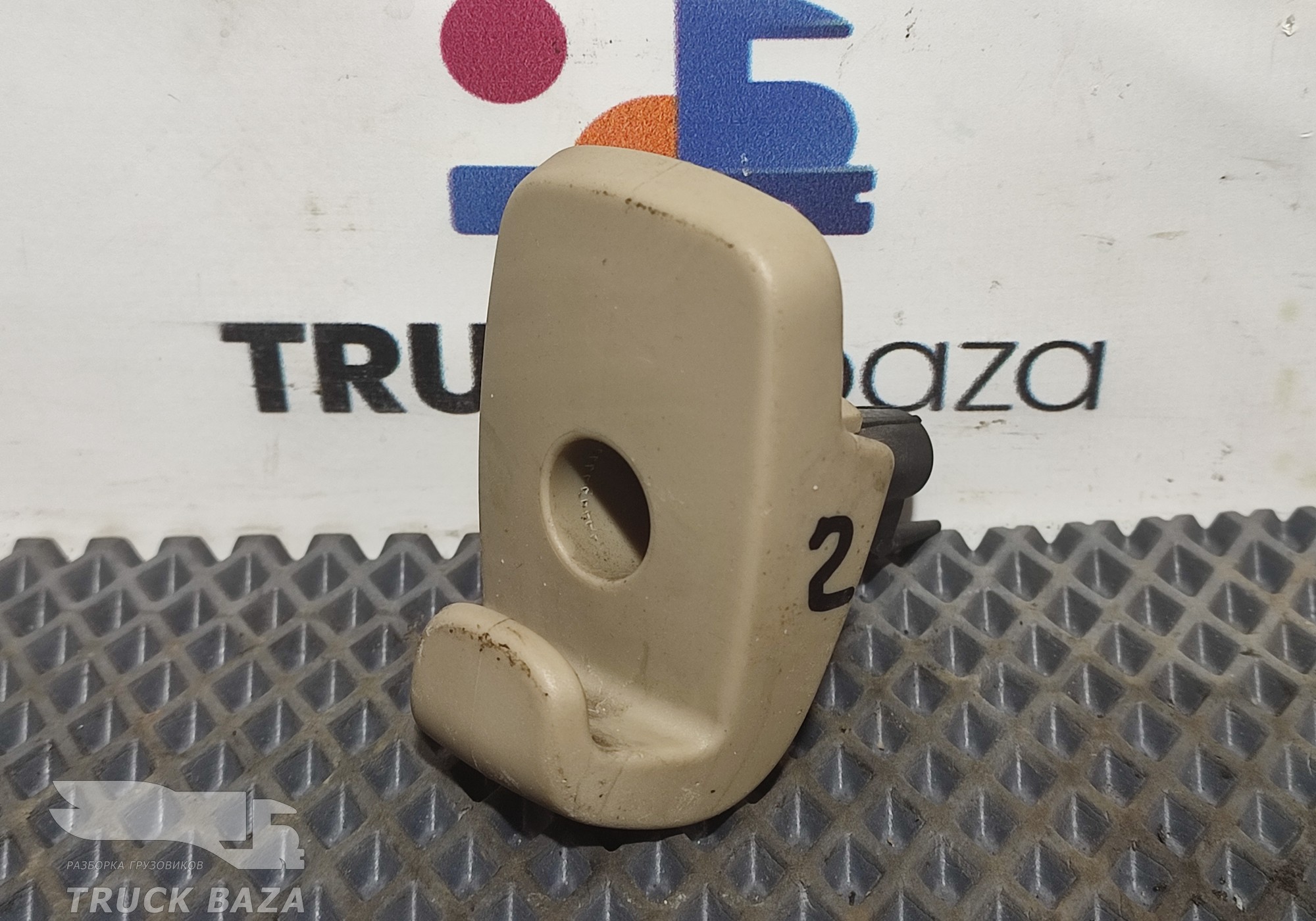 1506426 Вешалка для одежды