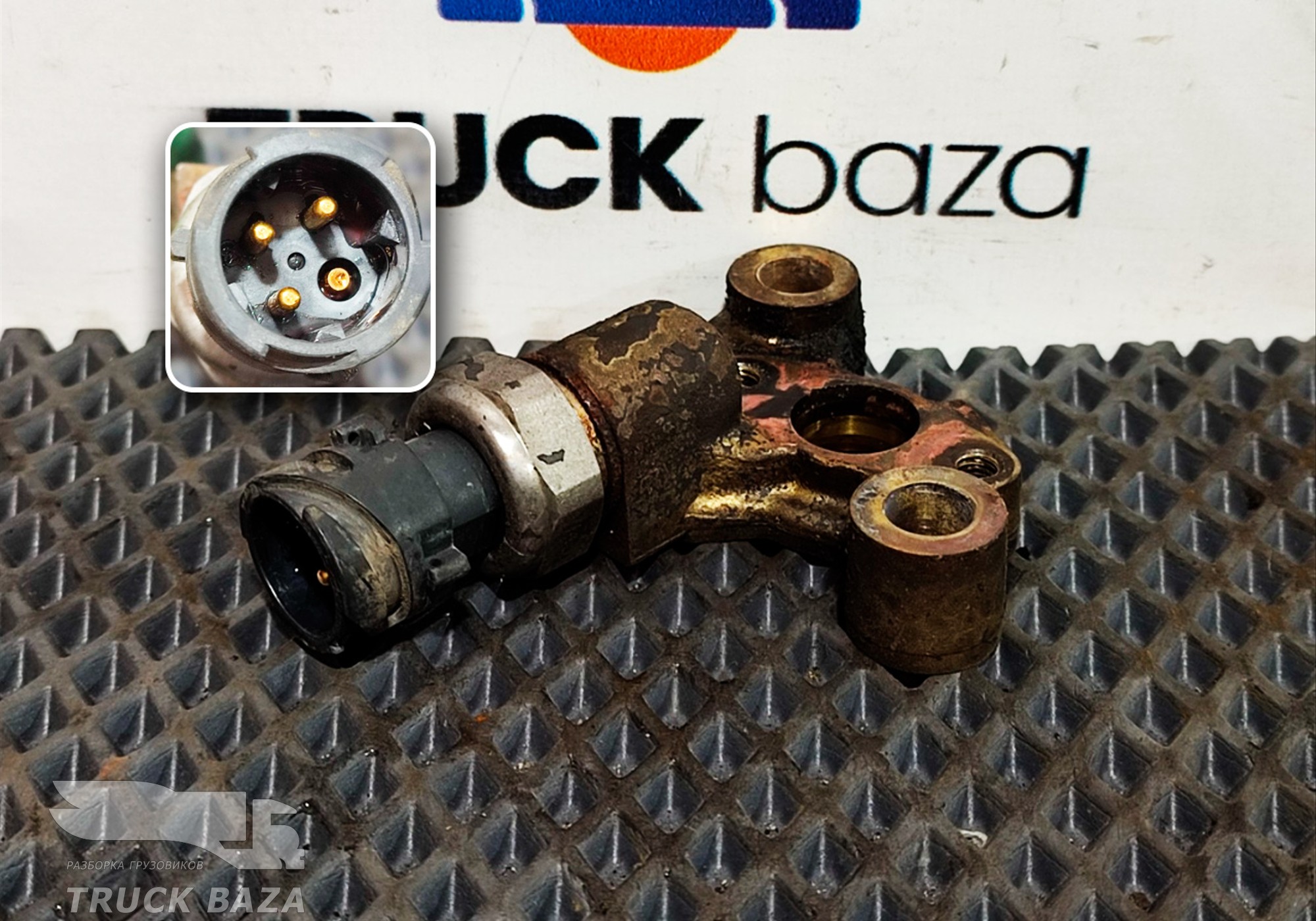 2219367 Датчик давления масла ретардера