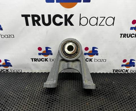 WG9925688230 Кронштейн стабилизатора заднего для Sinotruk Sitrak C7H