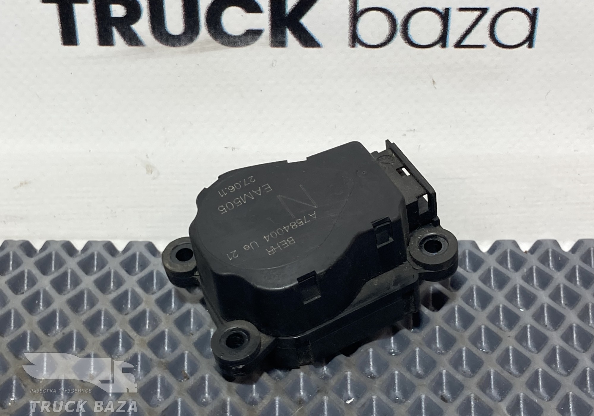 7584004 Моторчик заслонки отопителя для Man TGX I (с 2007)