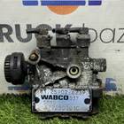 81259026239 Кран уровня пола главный для Iveco