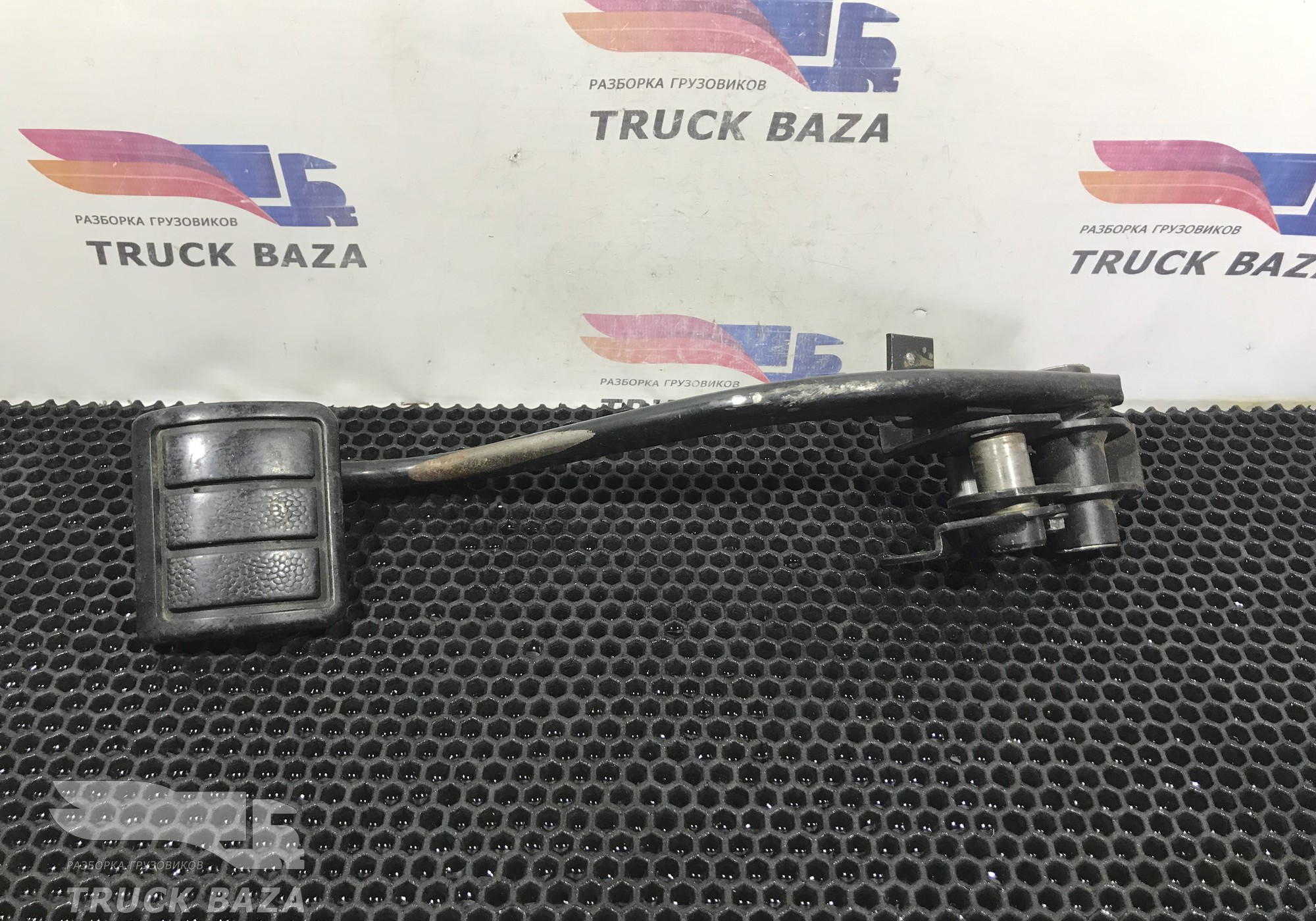 8189993 Педаль сцепления для Volvo FH 3 (с 2008 по 2012)