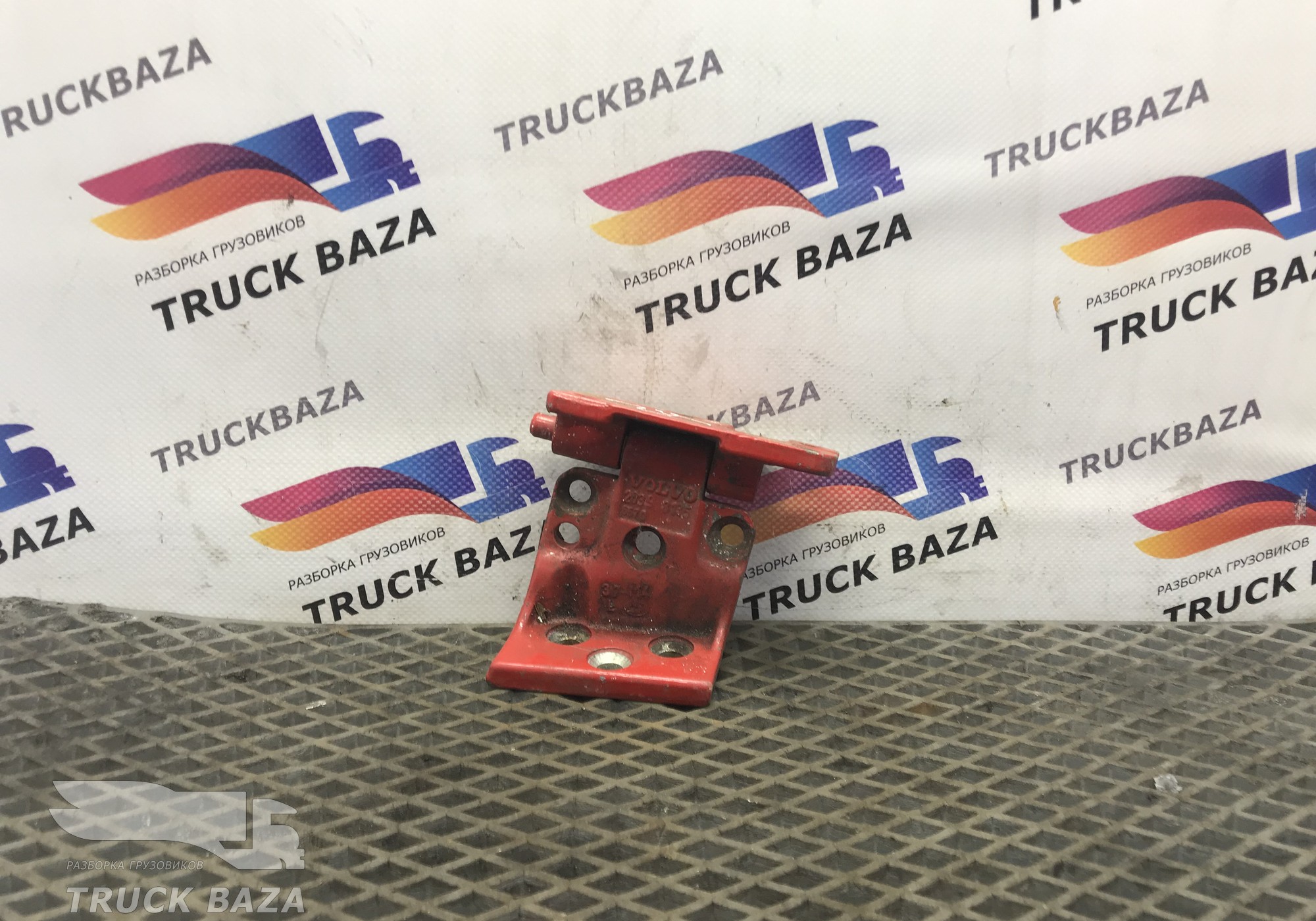 20398135 Петля двери передней левой верхняя для Volvo FH