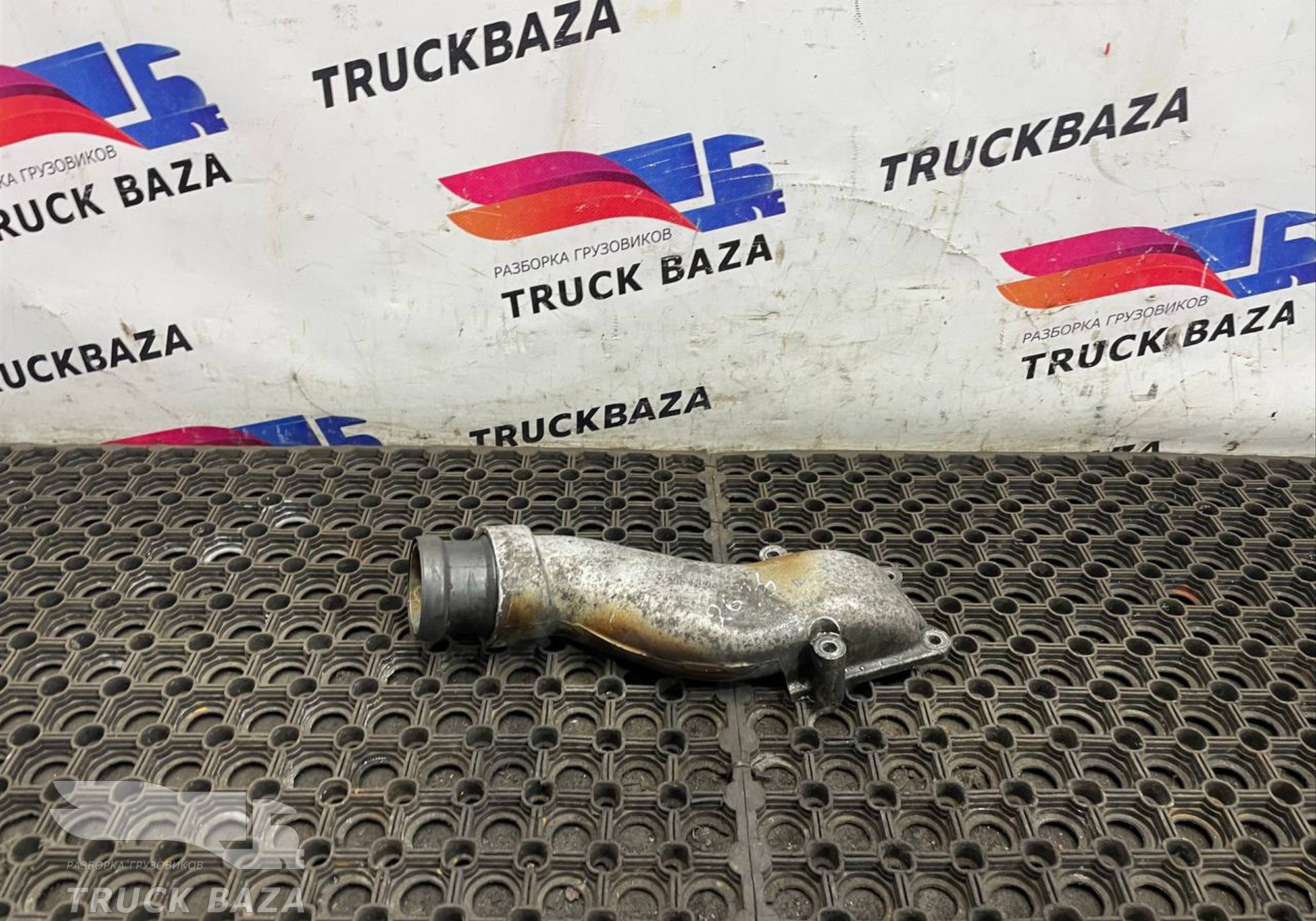 51094113969 Патрубок интеркулера для Man TGX II (с 2012)