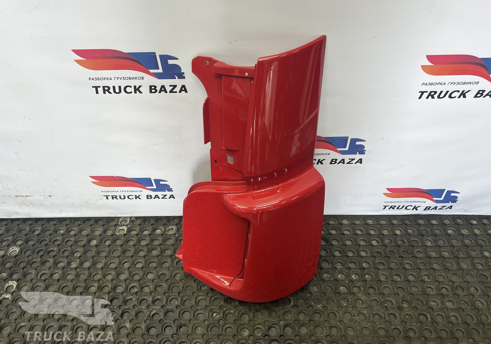 54908401215 Дефлектор кабины левый для КАМАЗ 5490 (с 2013)