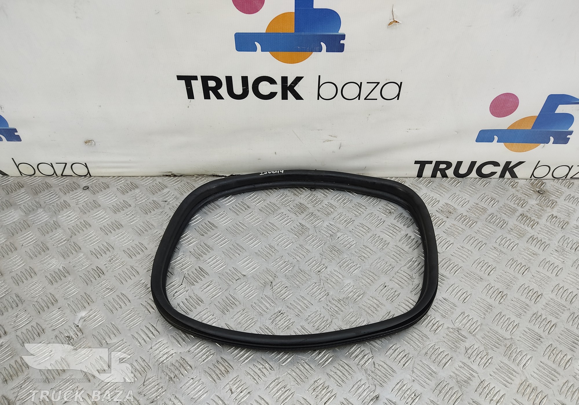 1796594 Уплотнитель инструментального ящика для Daf XF105 (с 2005)