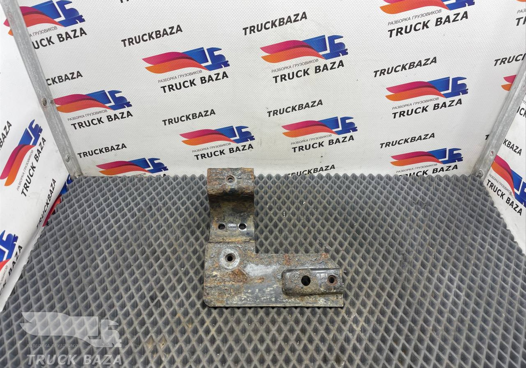 Кронштейн крыла для Ford F-MAX (с 2018)