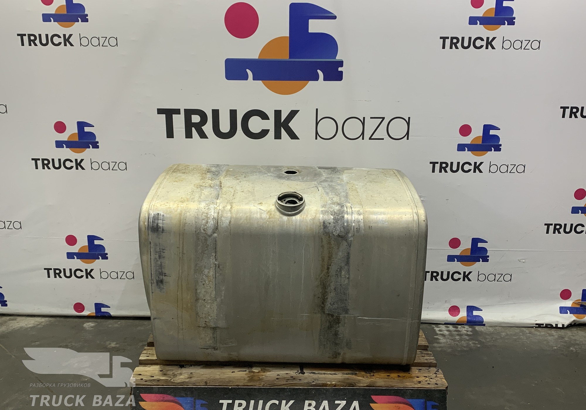 1330670 Бак топливный 450L для КАМАЗ 5490 (с 2013)