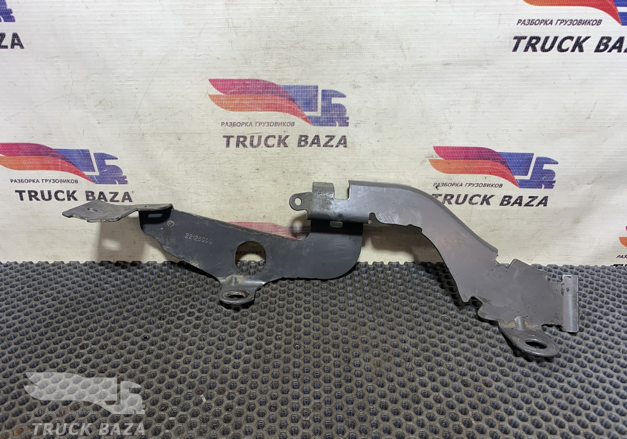 22125999 Кронштейн проводки для Volvo