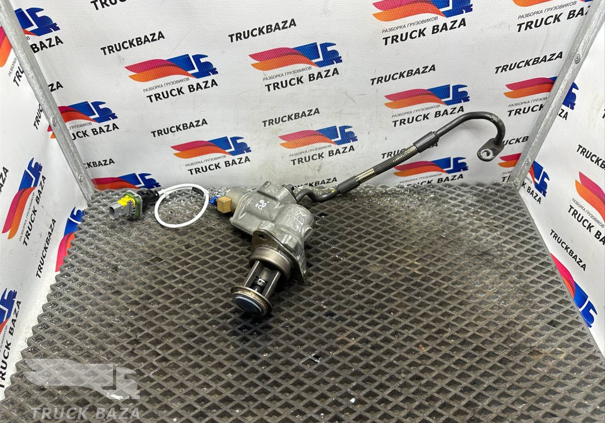 7422301902 Клапан EGR для Renault T