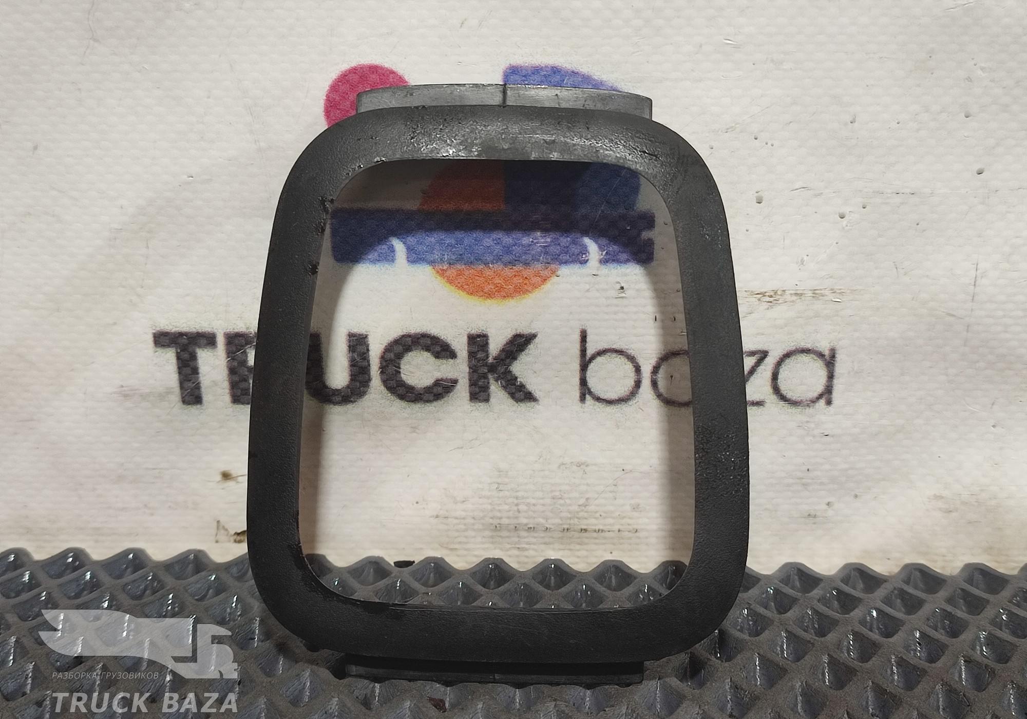 1880061 Уплотнитель накладки ручника для Scania 5-series G (с 2004 по 2016)