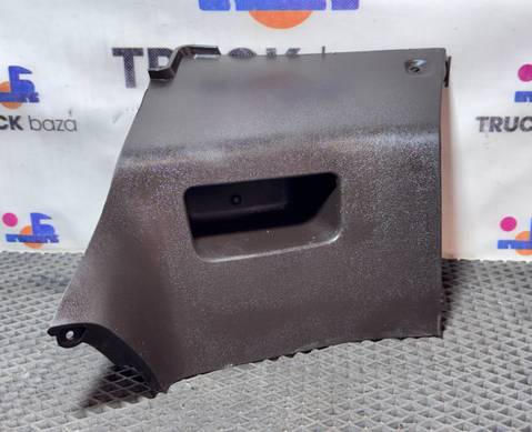 549015325082 Накладка на торпедо для КАМАЗ 54901
