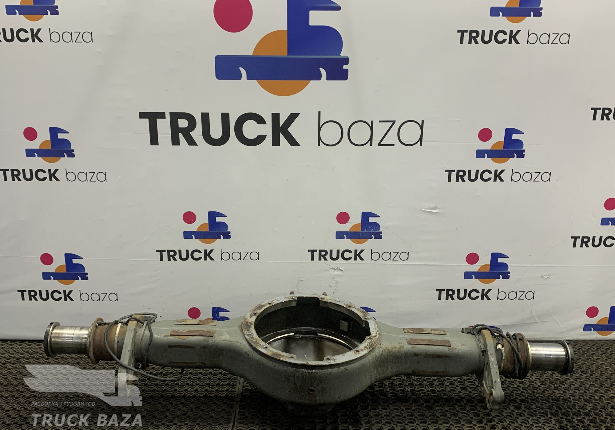 AZ711733009041 Корпус заднего моста для Sinotruk Sitrak C7H