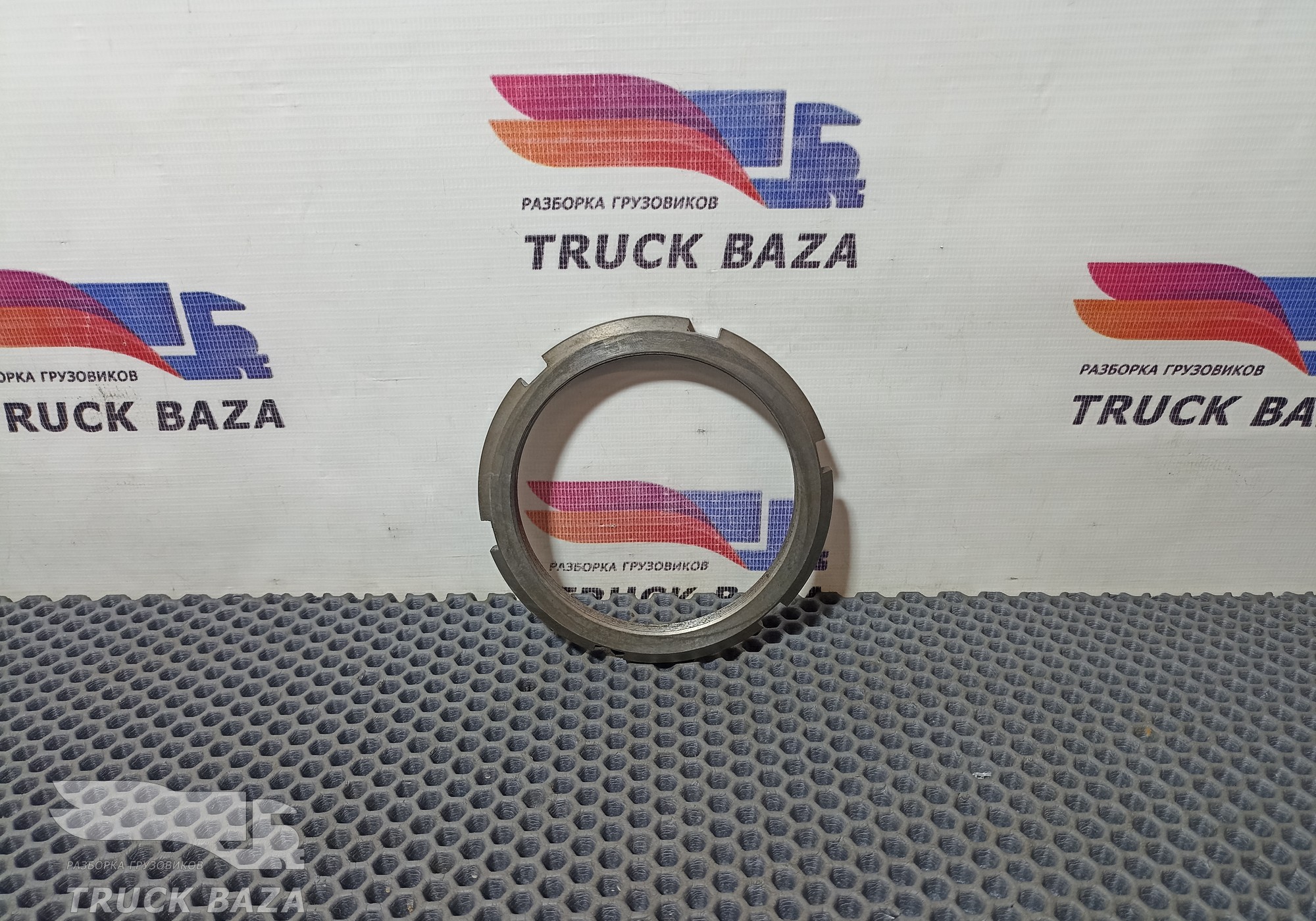 9463560226 Гайка ступицы задней для Mercedes-Benz