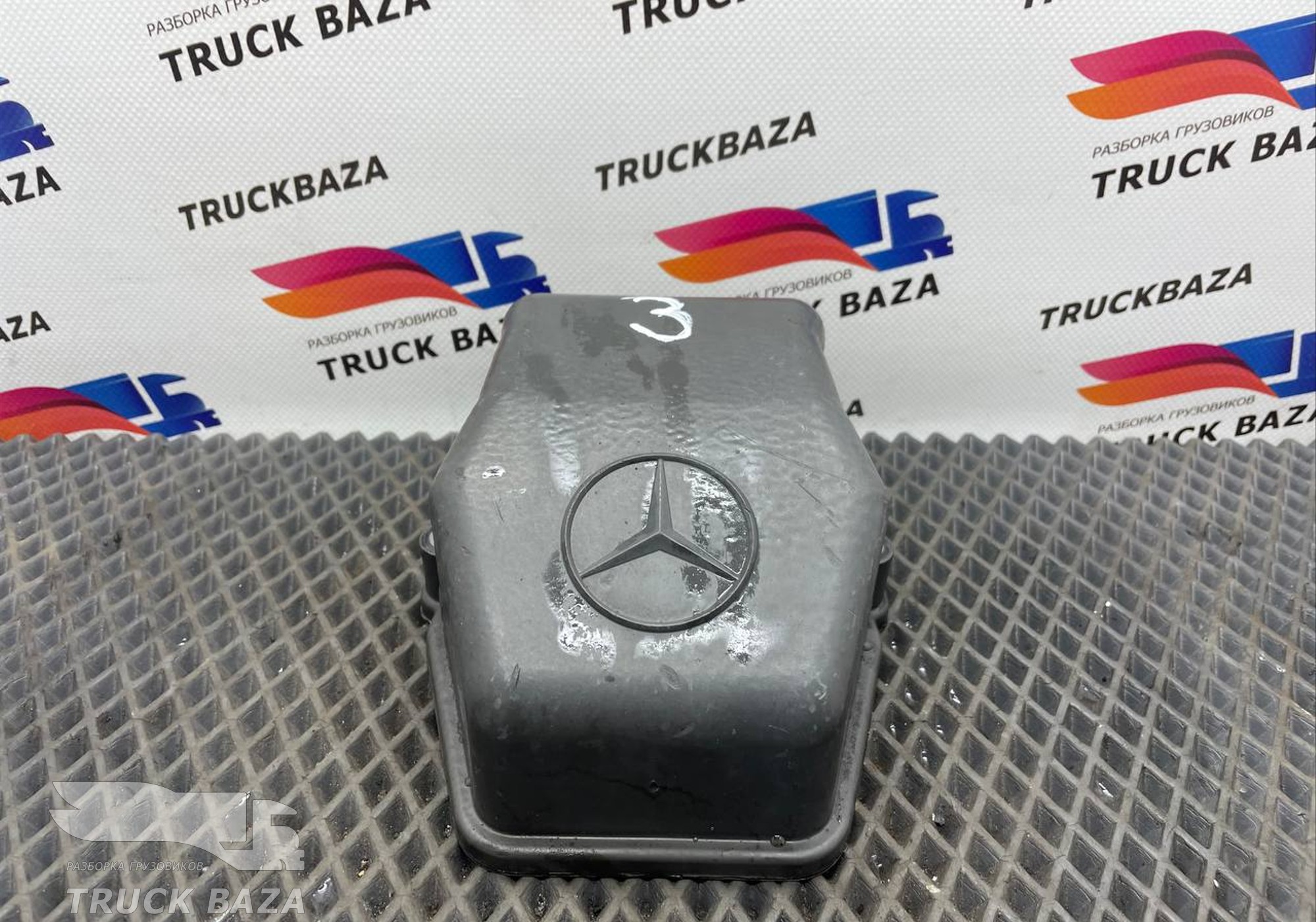 A4570100930 Крышка ГБЦ клапанная для Mercedes-Benz Axor III (с 2010)