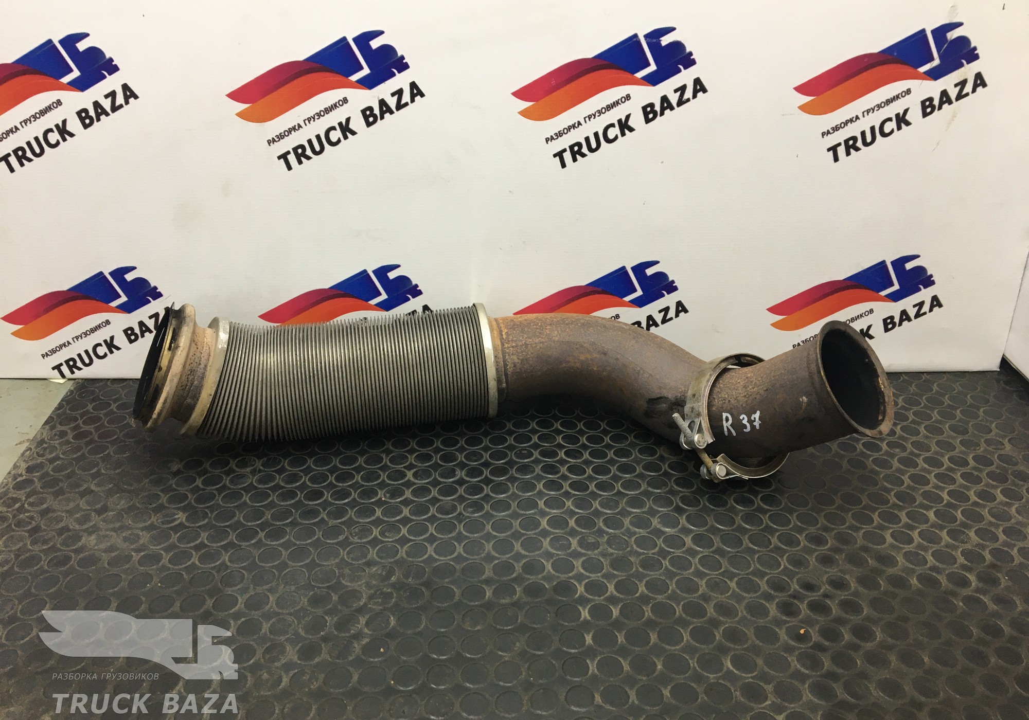 7422101241 Труба глушителя для Volvo FH