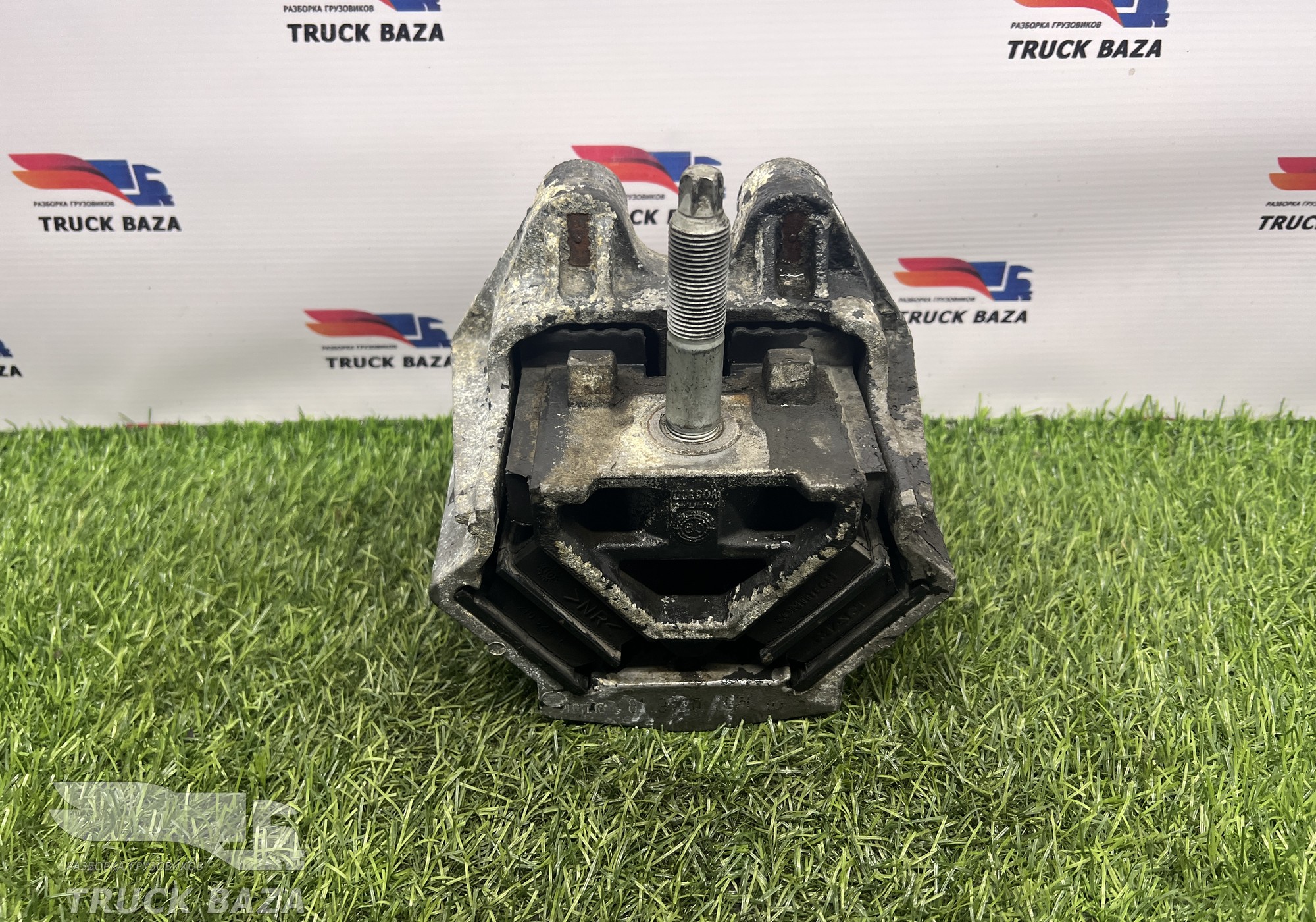 81962100571 Подушка двигателя передняя