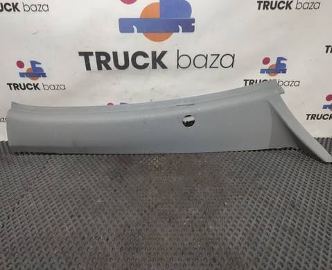 9406920301 Накладка стойки лобового стекла правой для Mercedes-Benz Axor II (с 2004 по 2010)