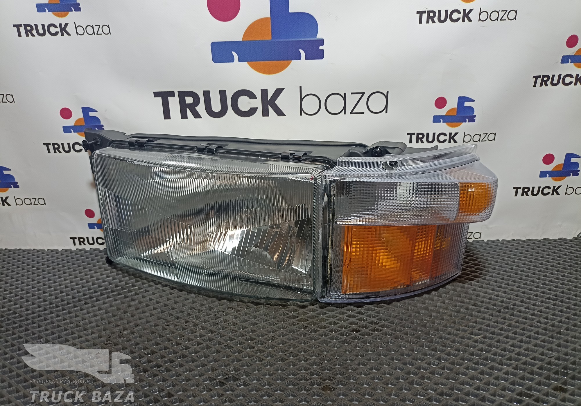 1732509 Фара левая для Scania