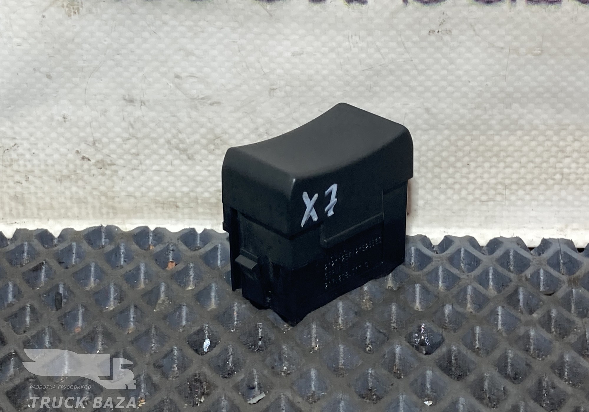 21211254 Заглушка кнопки для Volvo FH 4 (с 2012)