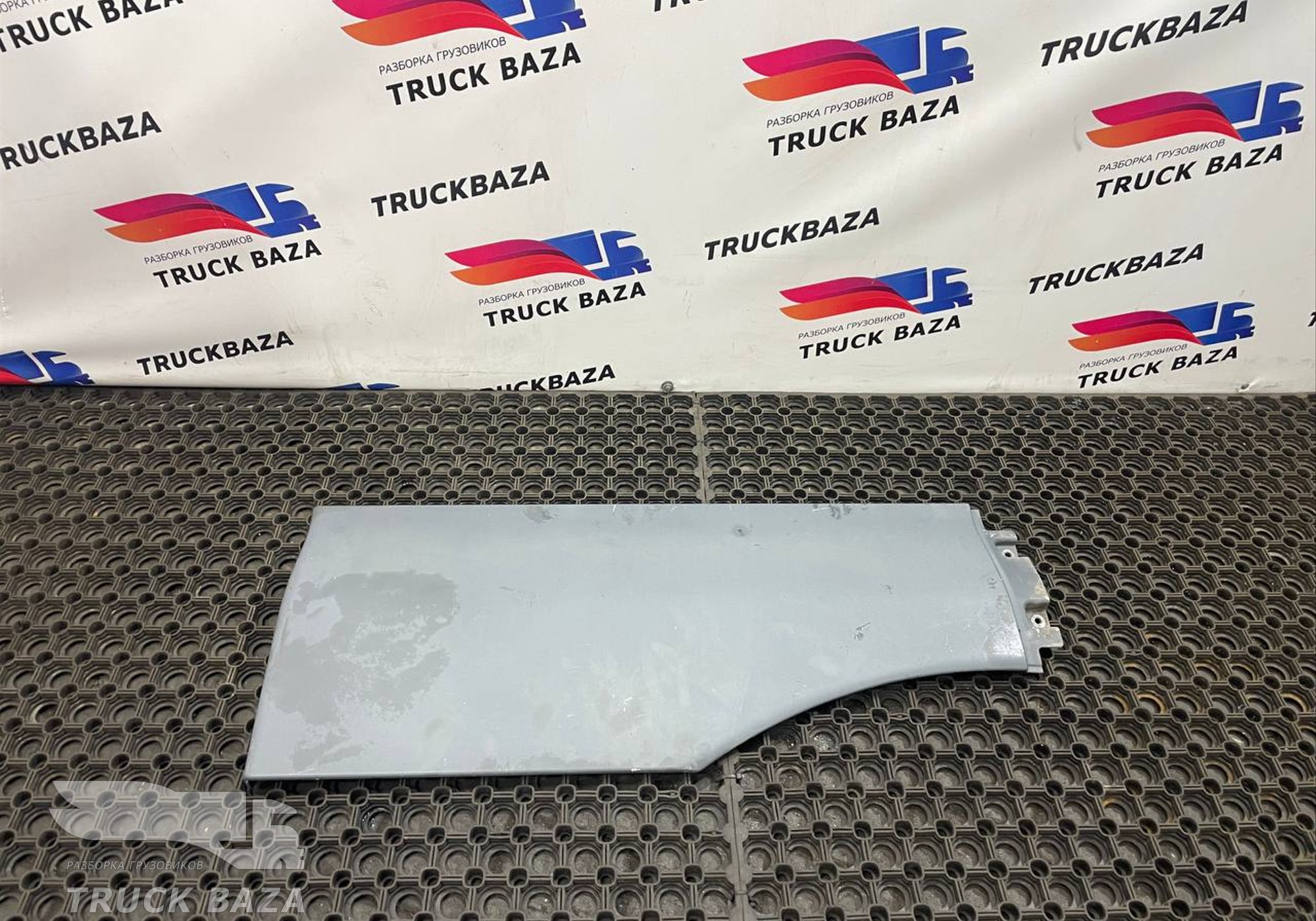 81615100408 Продолжение крыла правого для Man TGX II (с 2012)