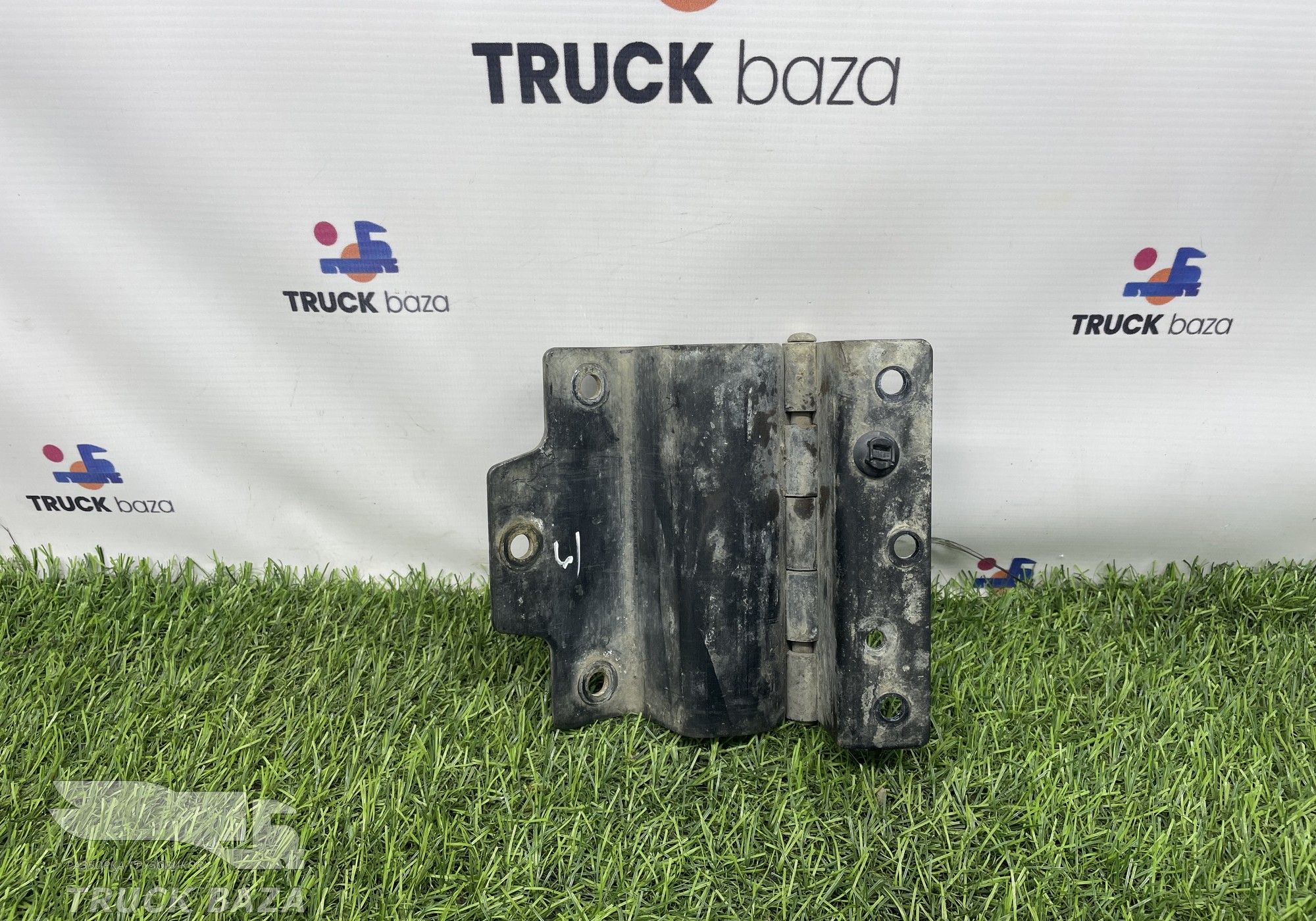 A9438200046 Кронштейн фары