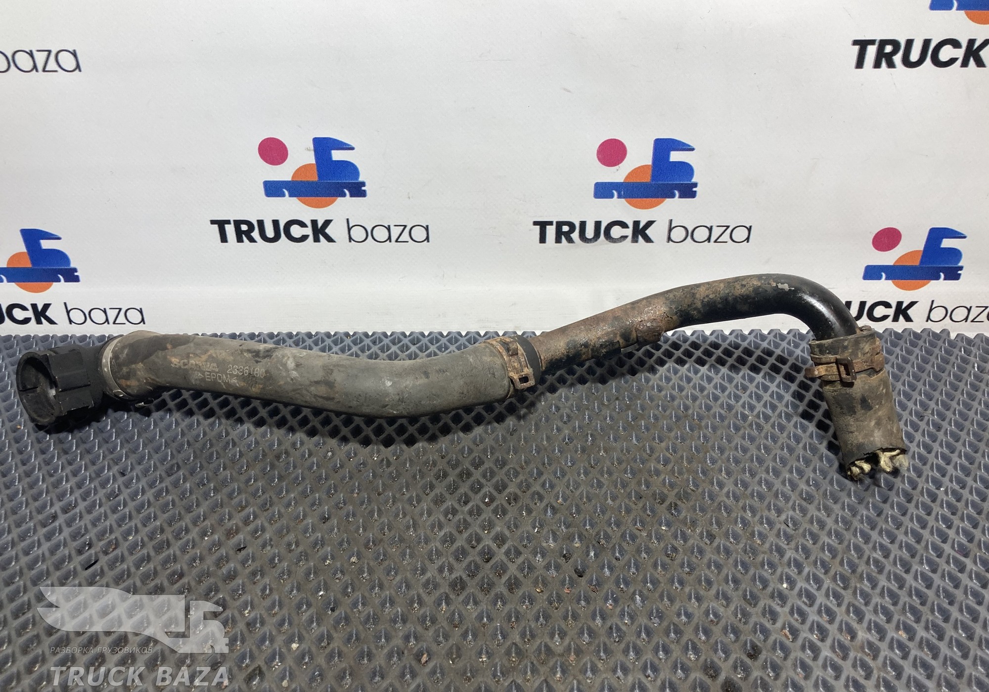 2336180 Трубка системы охлаждения