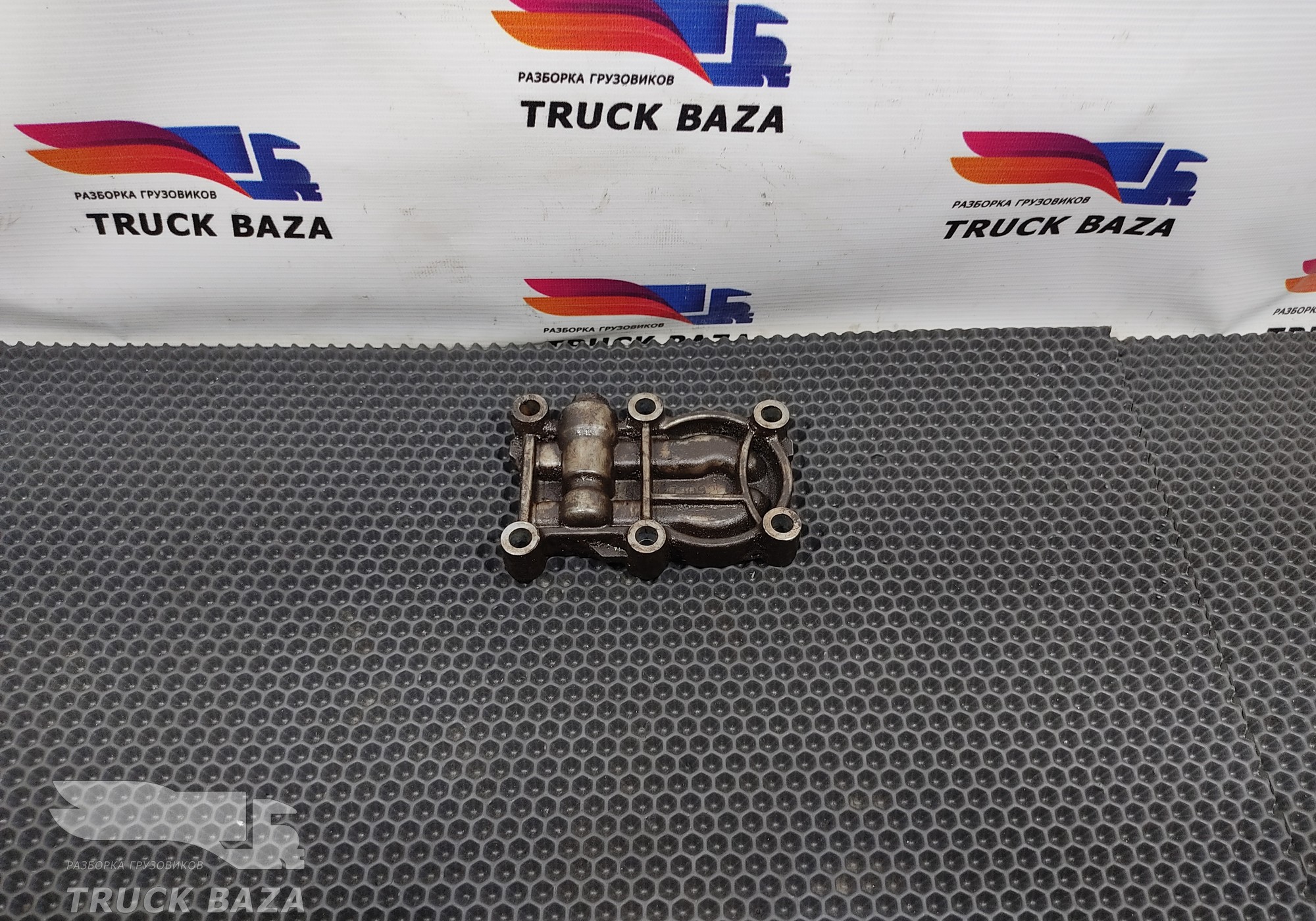1479092 Крышка масляного насоса КПП для Scania 5-series