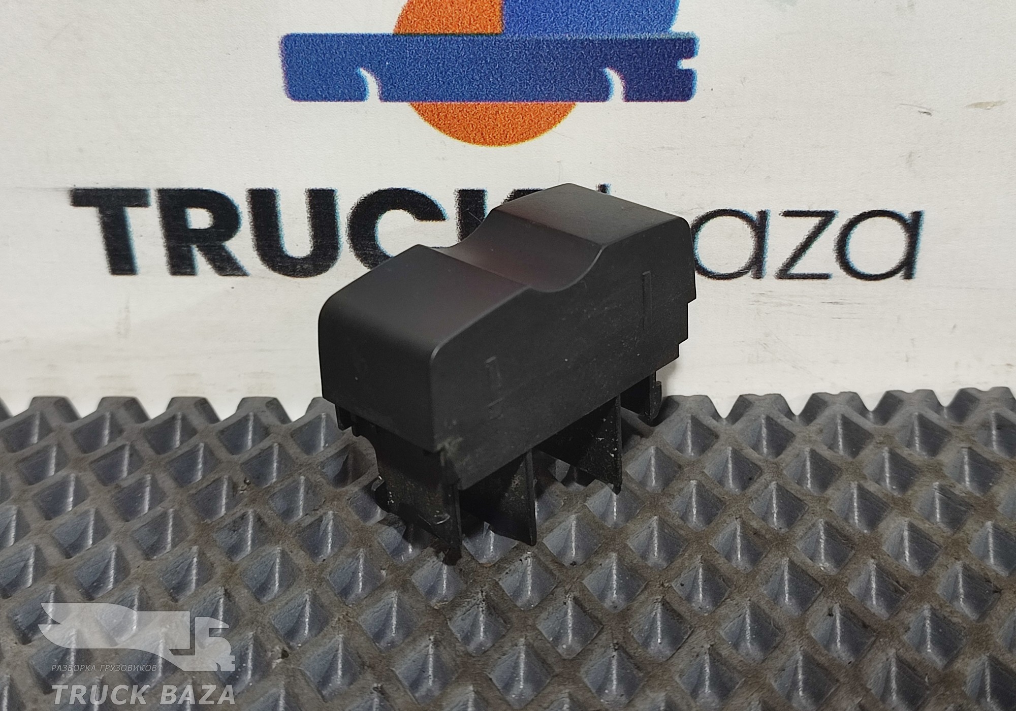 9435450003 Заглушка кнопки