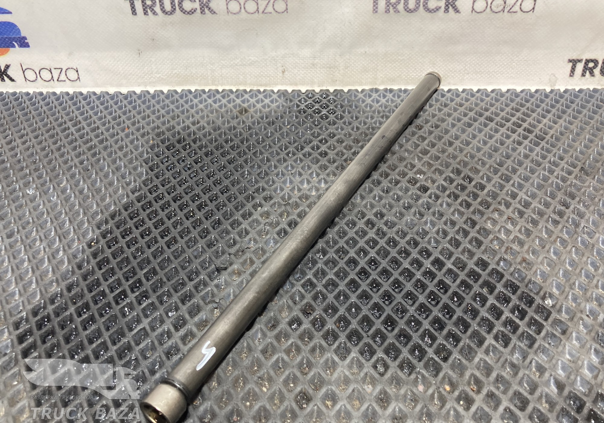 2014634 Штанга толкателя впускного клапана