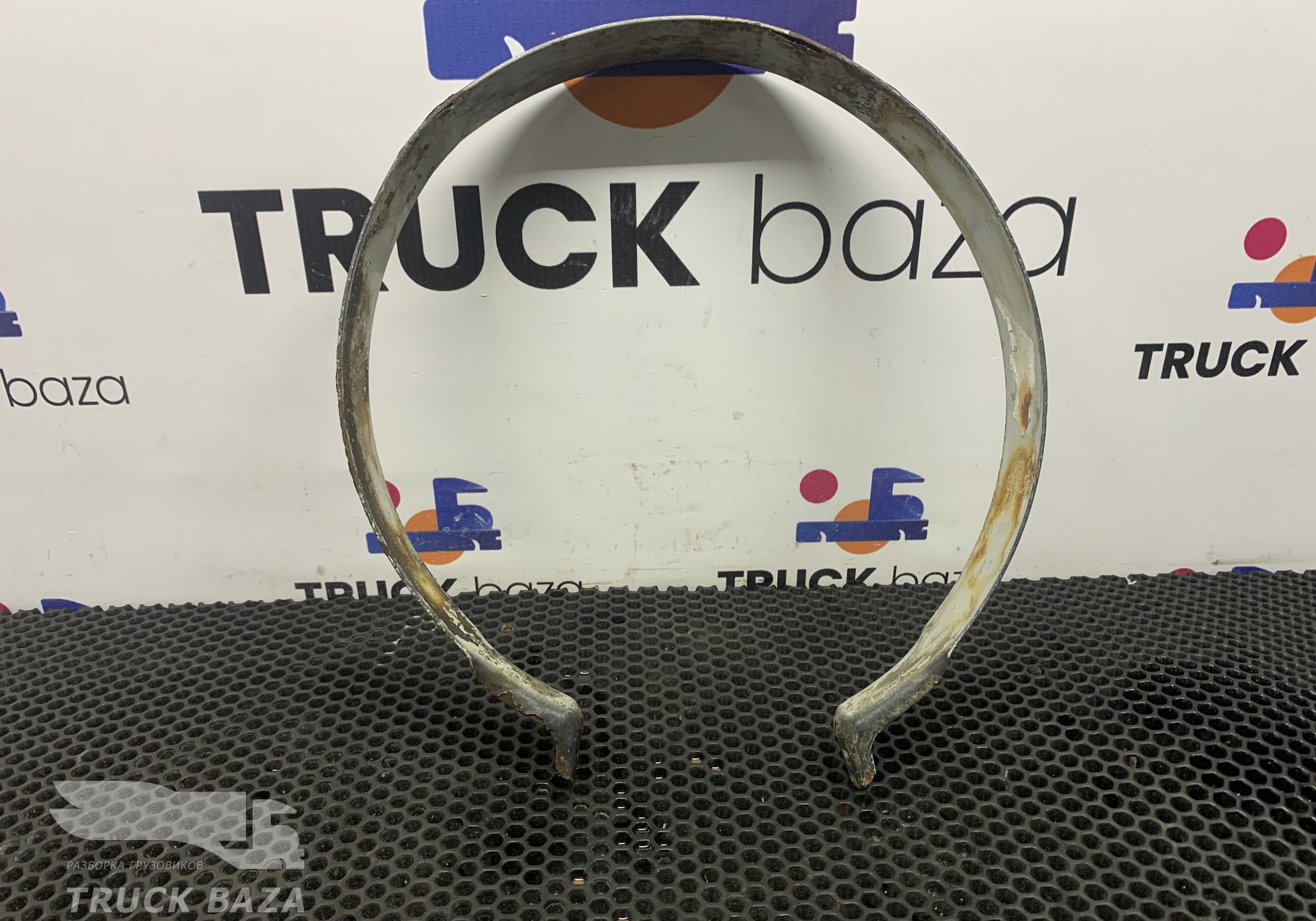 2519816 Хомут ресивера для Iveco Stralis II Hi-Way (с 2012)