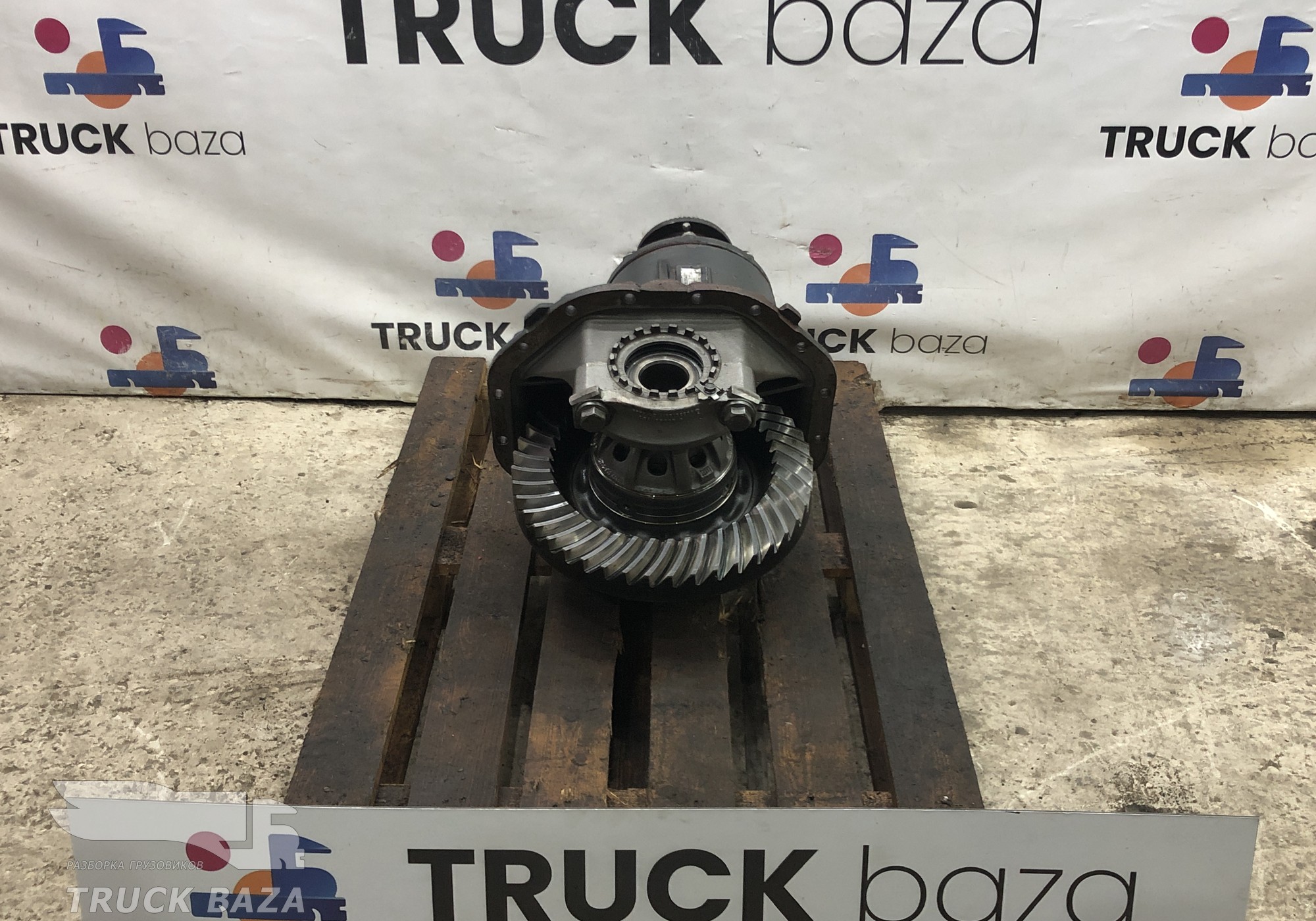 004514258 Редуктор заднего моста HL4 3.666