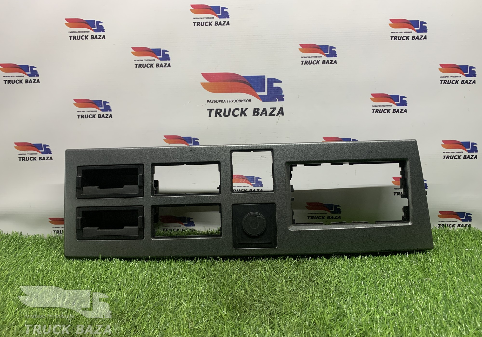 82386287 Рамка центральной консоли для Renault T (с 2013)