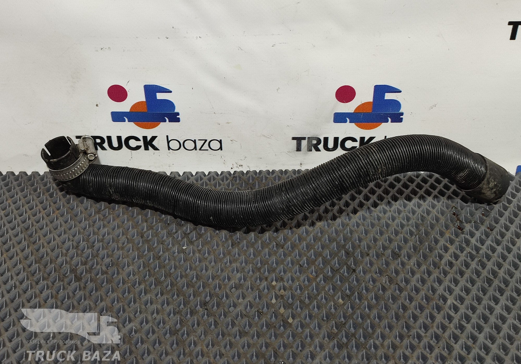 1463898 Гофра автономного отопителя