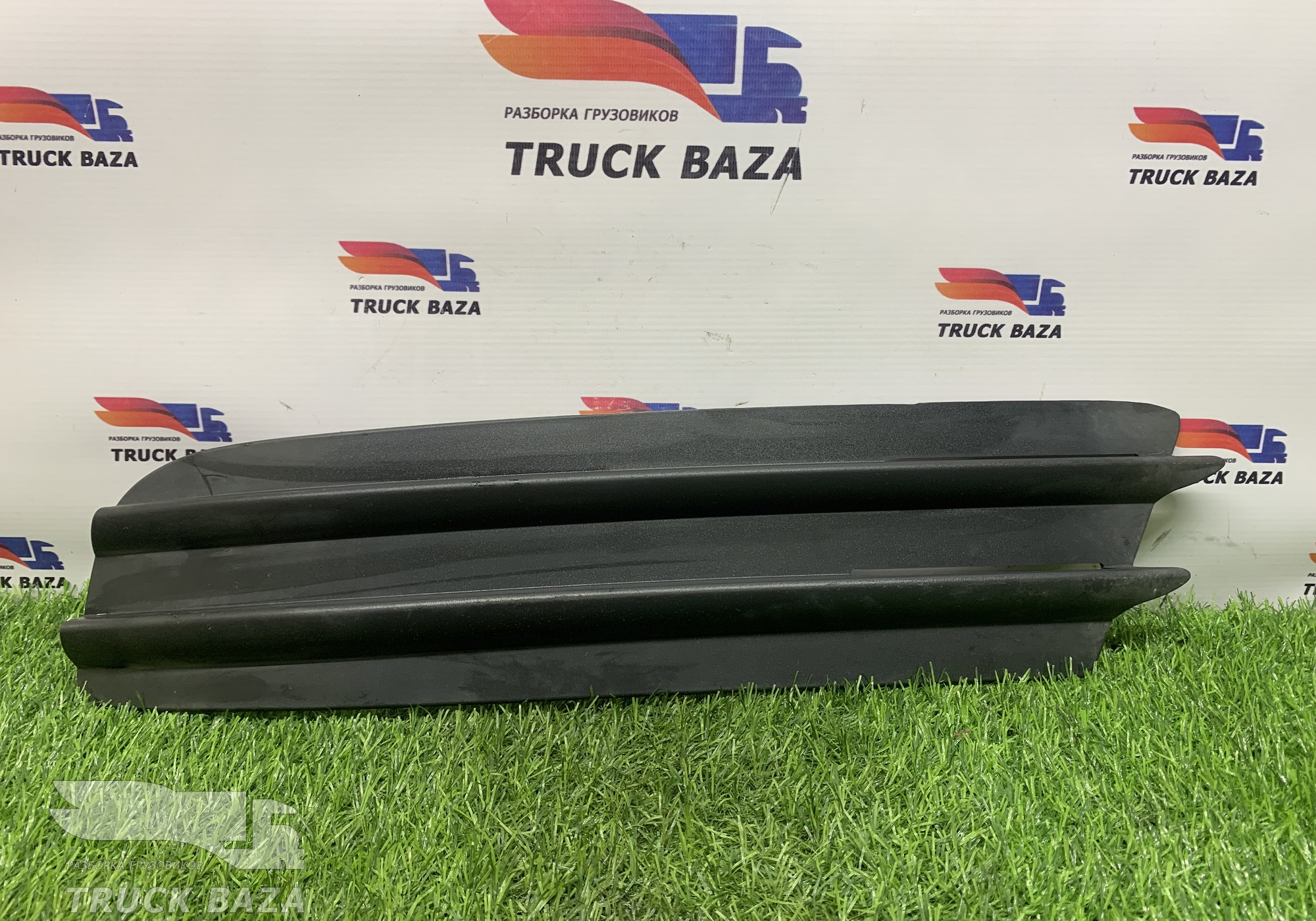 81416850099 Заглушка ПТФ левая