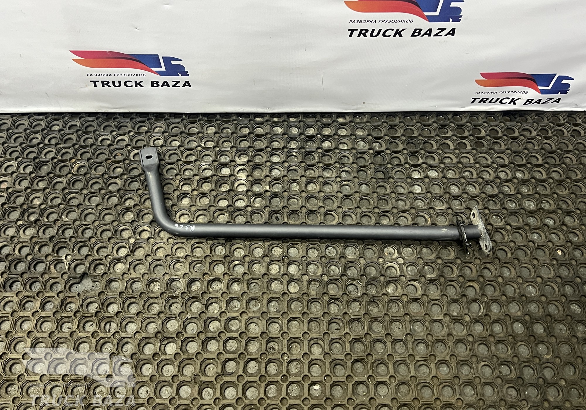 7482575162 Поручень кабины задний правый для Renault T (с 2013)