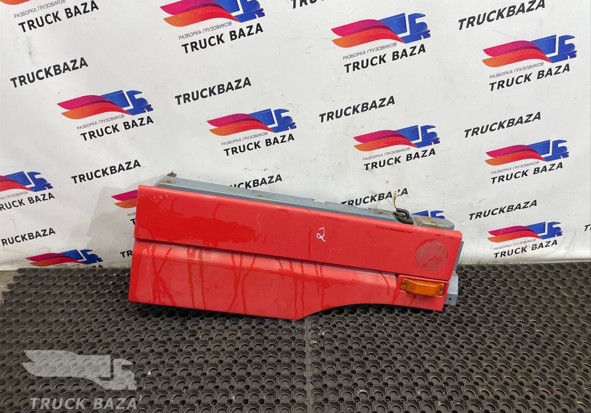 1291171 Продолжение крыла правого для Daf XF105 (с 2005)