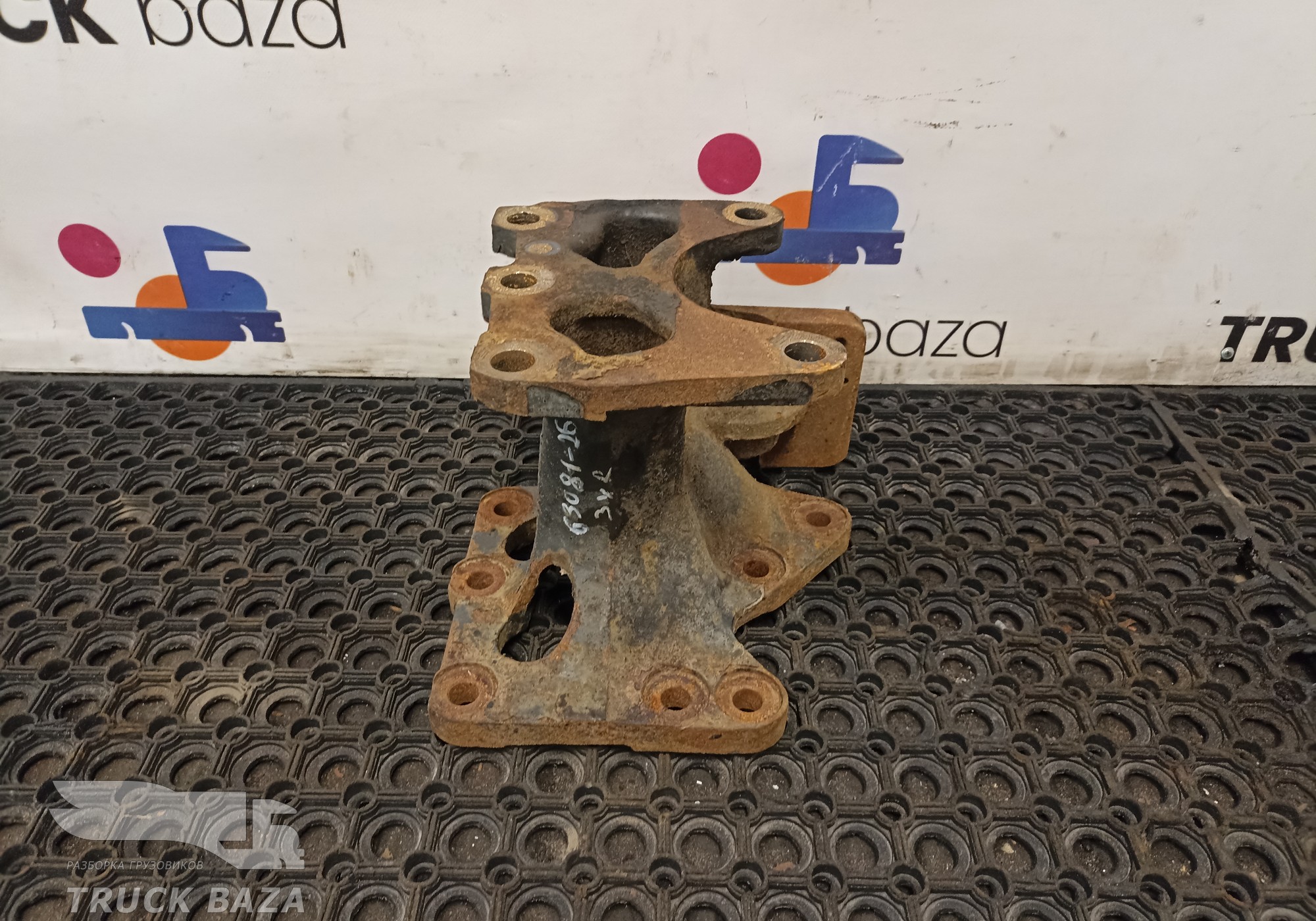 1733260 Кронштейн ГУРа для Daf