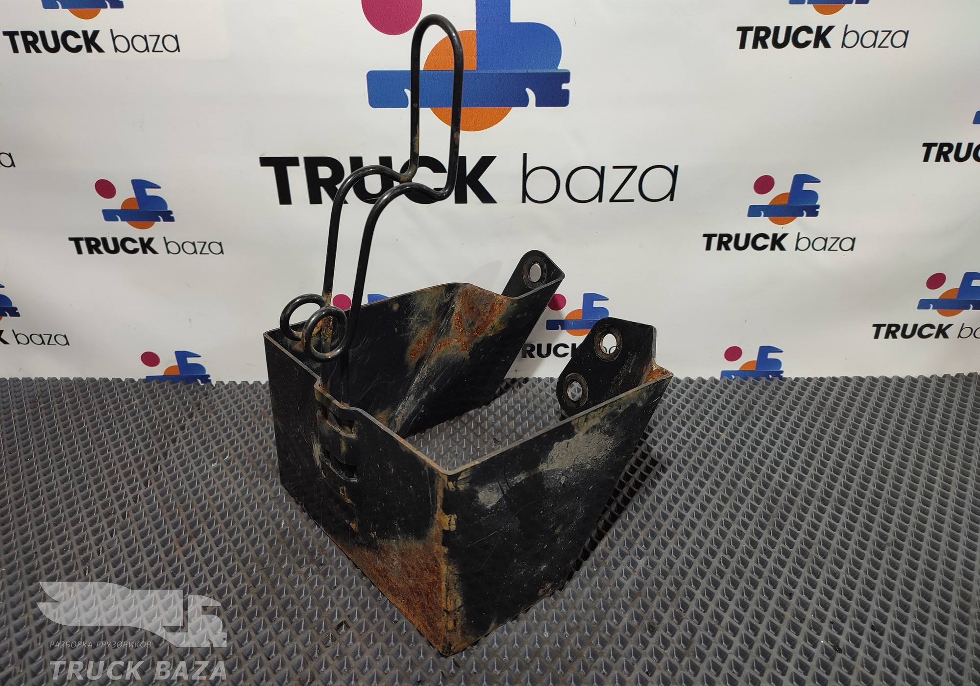 81669365151 Кронштейн противооткатного упора для Man TGX II (с 2012)