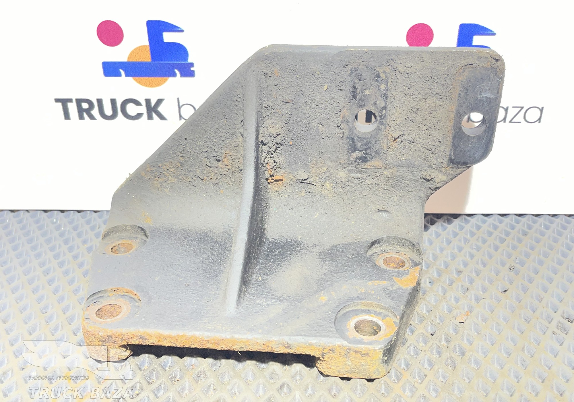 5490100101305 Кронштейн подушки двигателя левый для КАМАЗ 5490 (с 2013)