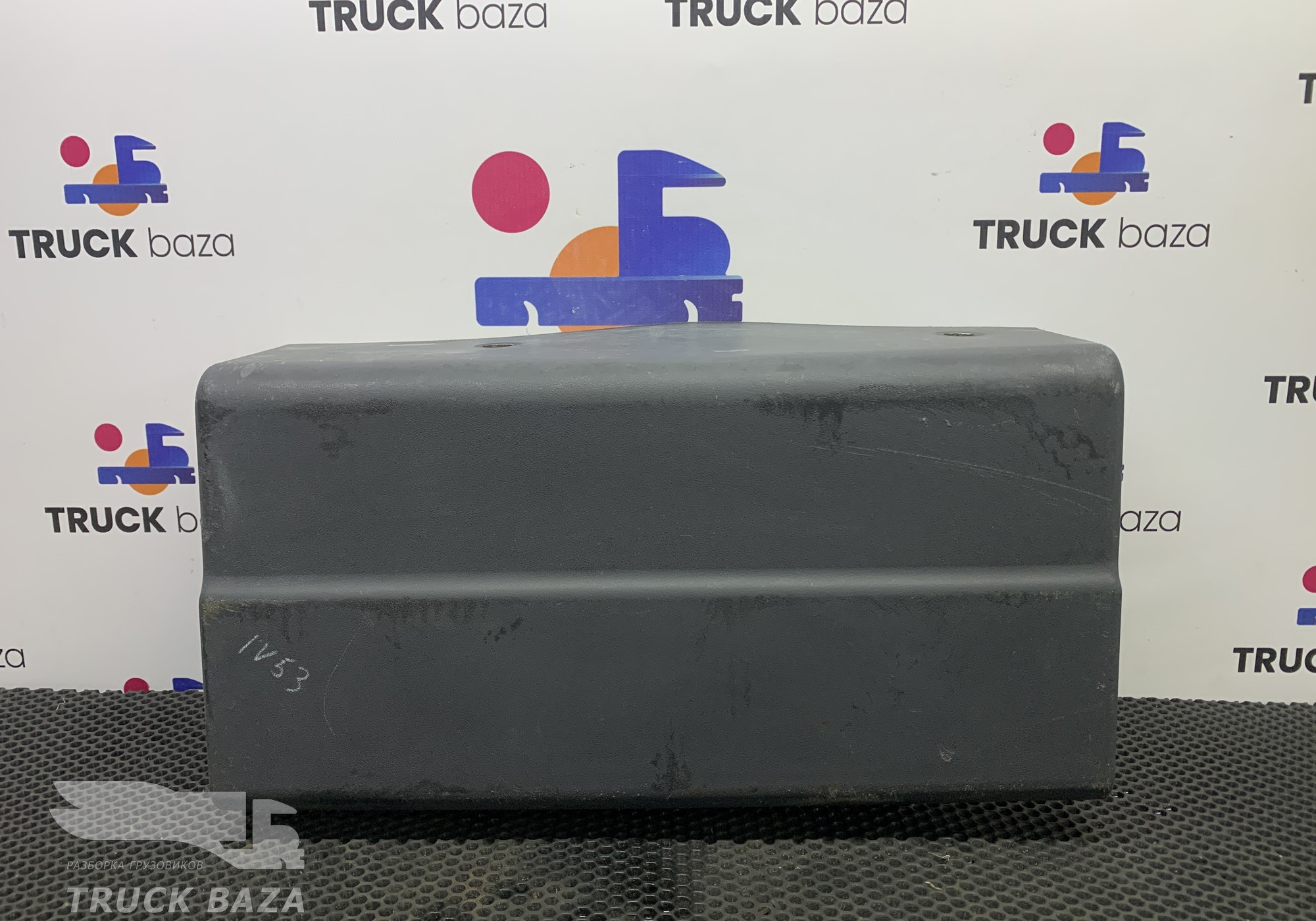 41213720 Накладка заднего крыла правого для Iveco Eurotrakker II (с 2005)