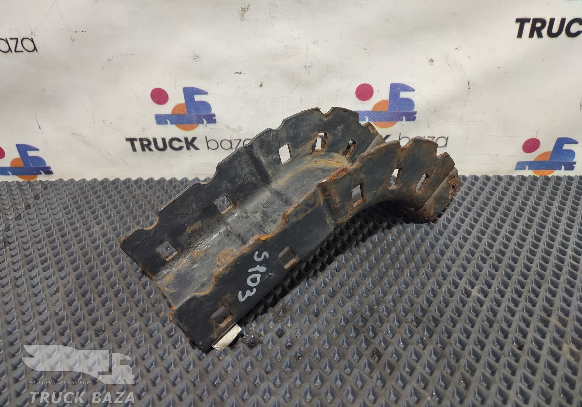 1793396 Кронштейн проводки для Scania