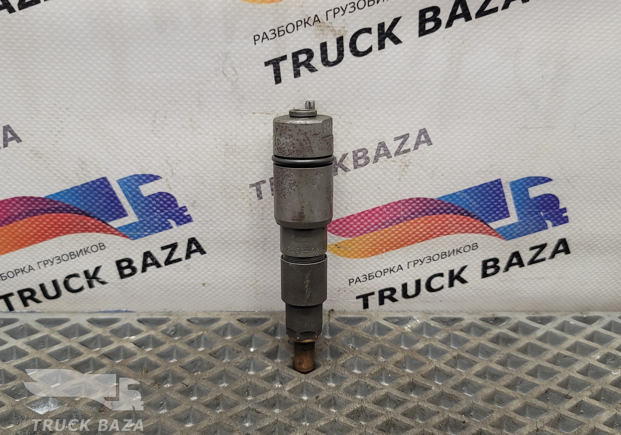 0060177421 Форсунка топливная механическая OM457LA для Mercedes-Benz Axor I (с 2001 по 2004)