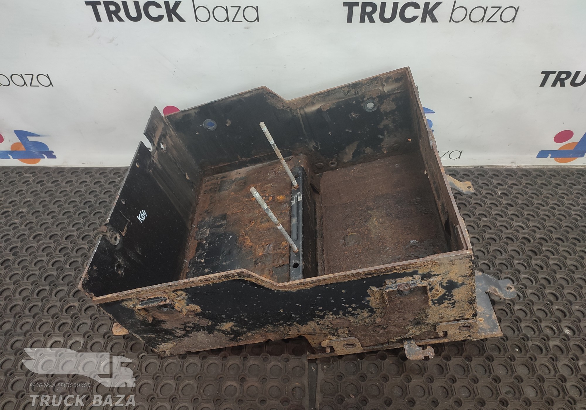 54901370315610 Ящик АКБ для КАМАЗ 5490 (с 2013)