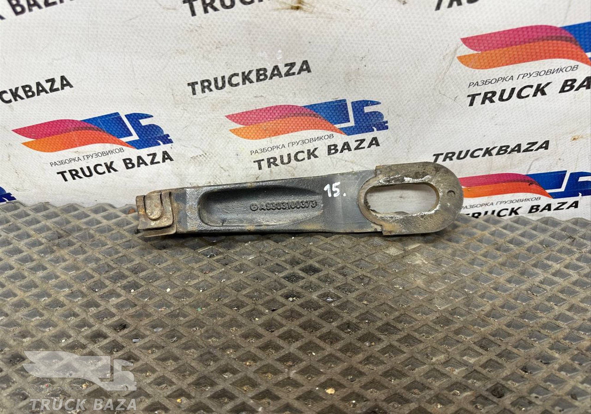 9303100373 Кронштейн торсиона кабины для Mercedes-Benz Actros MP3 (с 2008)
